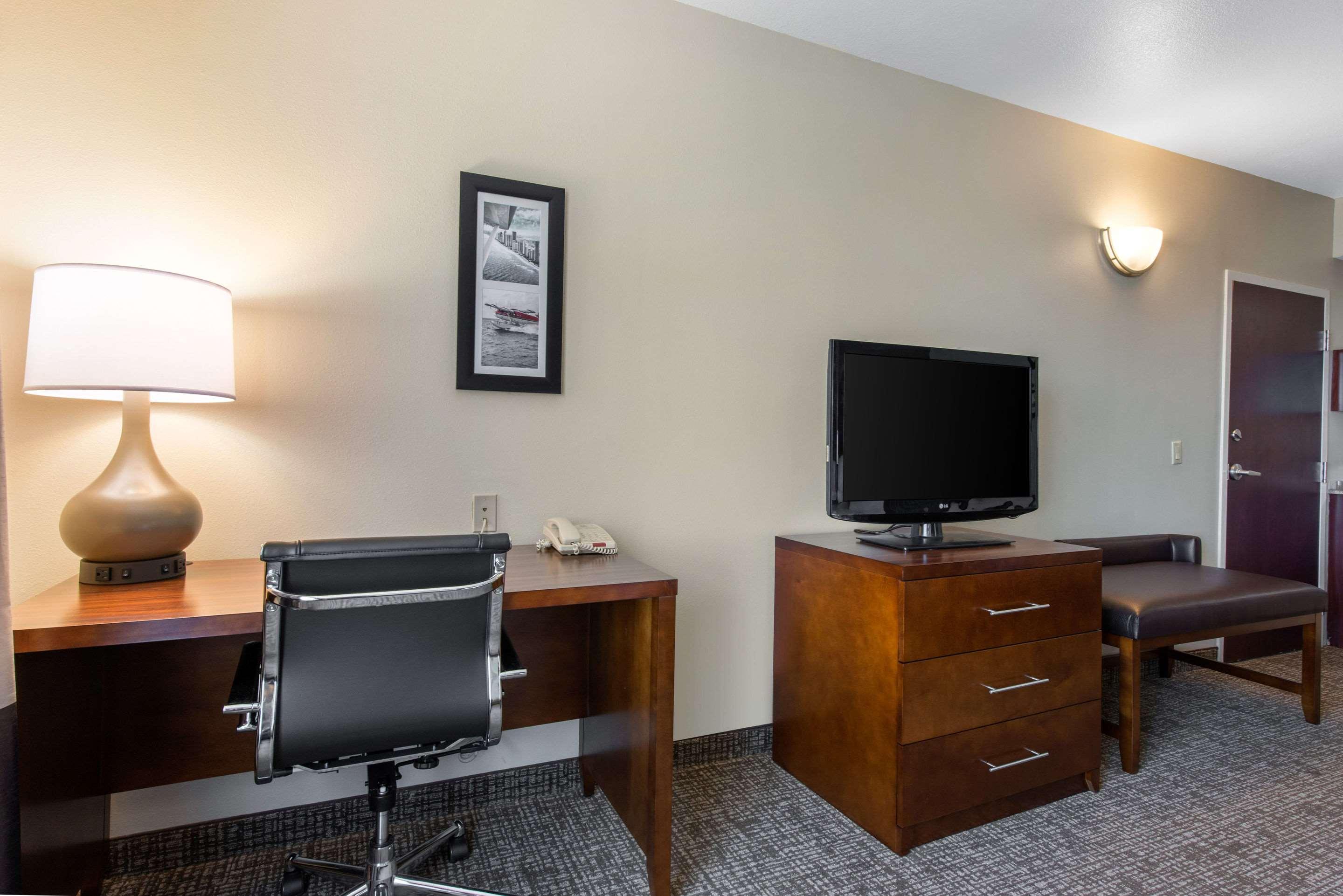 Comfort Inn & Suites Tavares North Ngoại thất bức ảnh