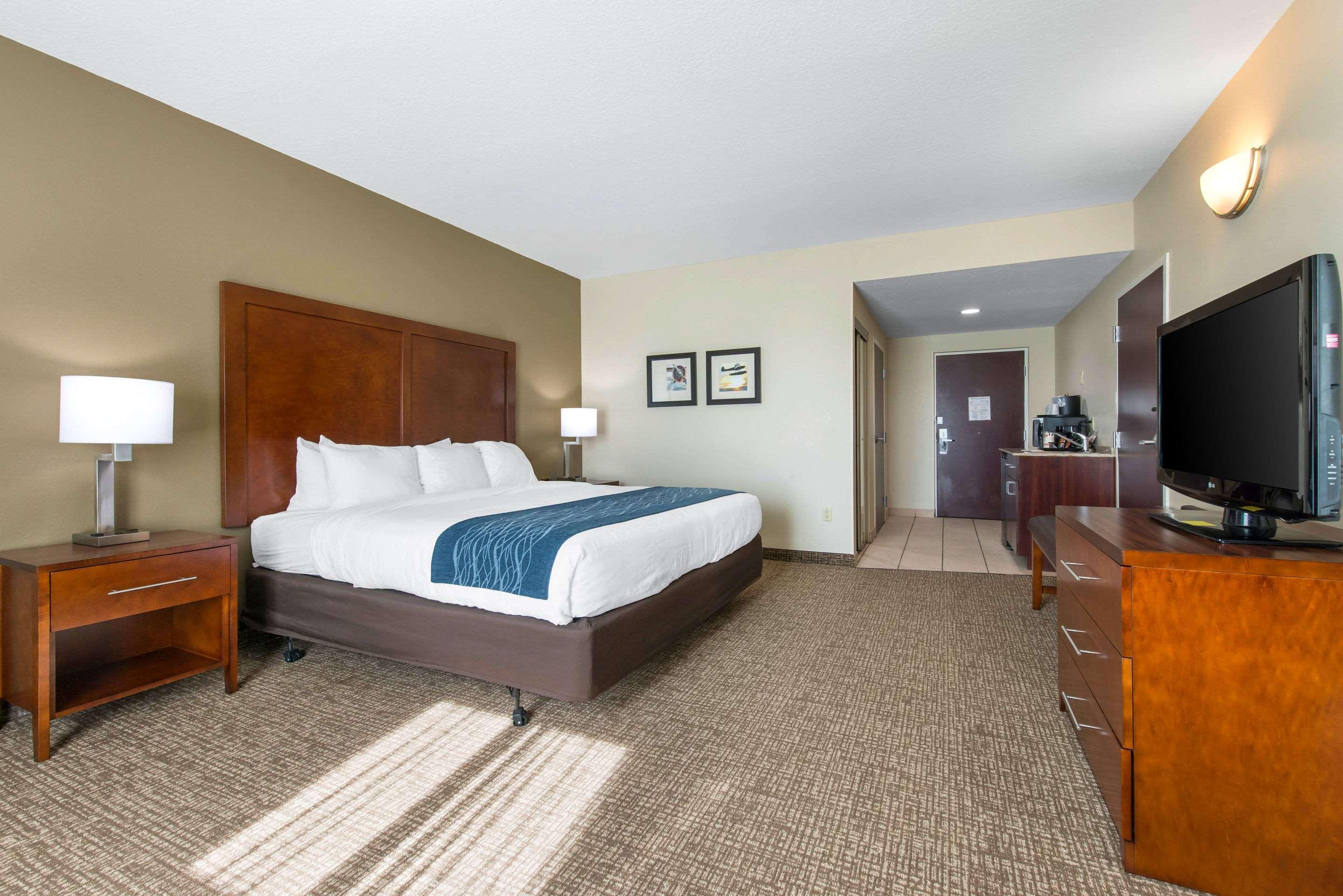 Comfort Inn & Suites Tavares North Ngoại thất bức ảnh