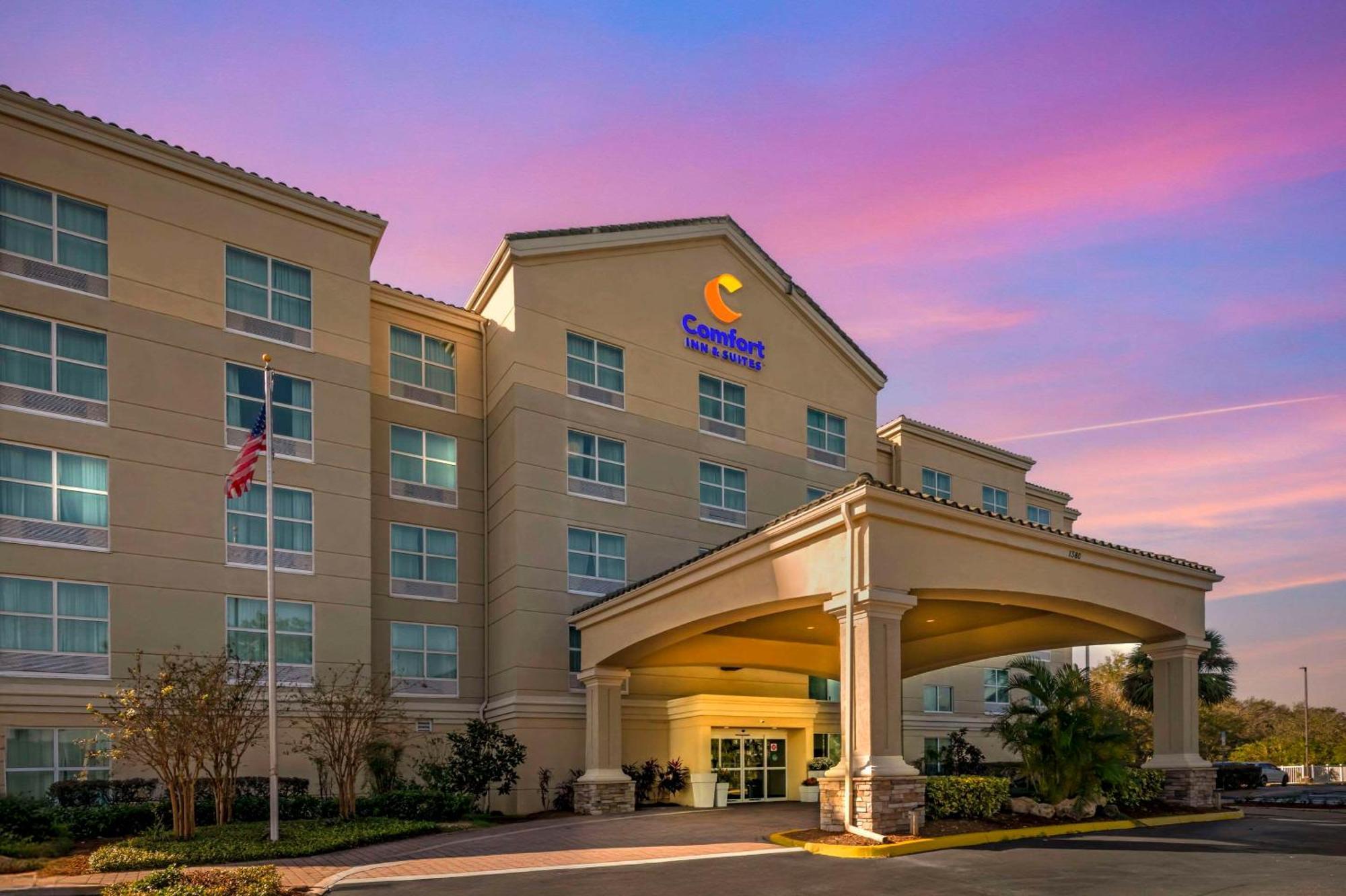 Comfort Inn & Suites Tavares North Ngoại thất bức ảnh